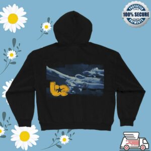 Billie Eilish Store Merch Hit Me Hard And Soft Live In 3D Hands Black Zip Hoodie